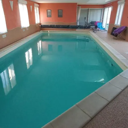 Le Chant Des Oiseaux Дом отдыха