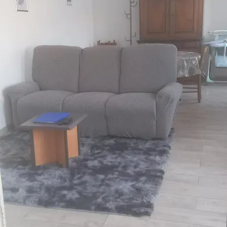 Holiday home Le Chant Des Oiseaux